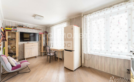 Продажа 1-комн квартиры на вторичном рынке Снежная улица,  д. 1