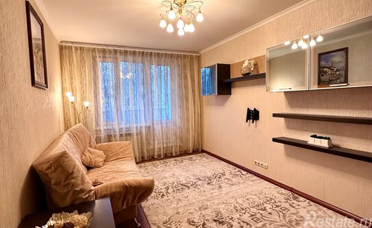 Продажа 2-комн квартиры на вторичном рынке улица Рогова,  д. 2