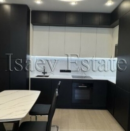Продажа 3-комн квартиры на вторичном рынке Рублевское ш,  д. 101