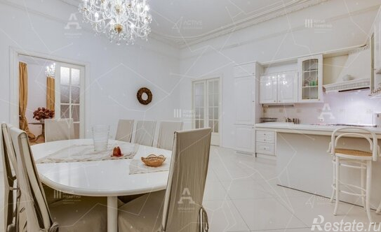 Аренда 3-комн квартиры на вторичном рынке Английская наб,  д. 22