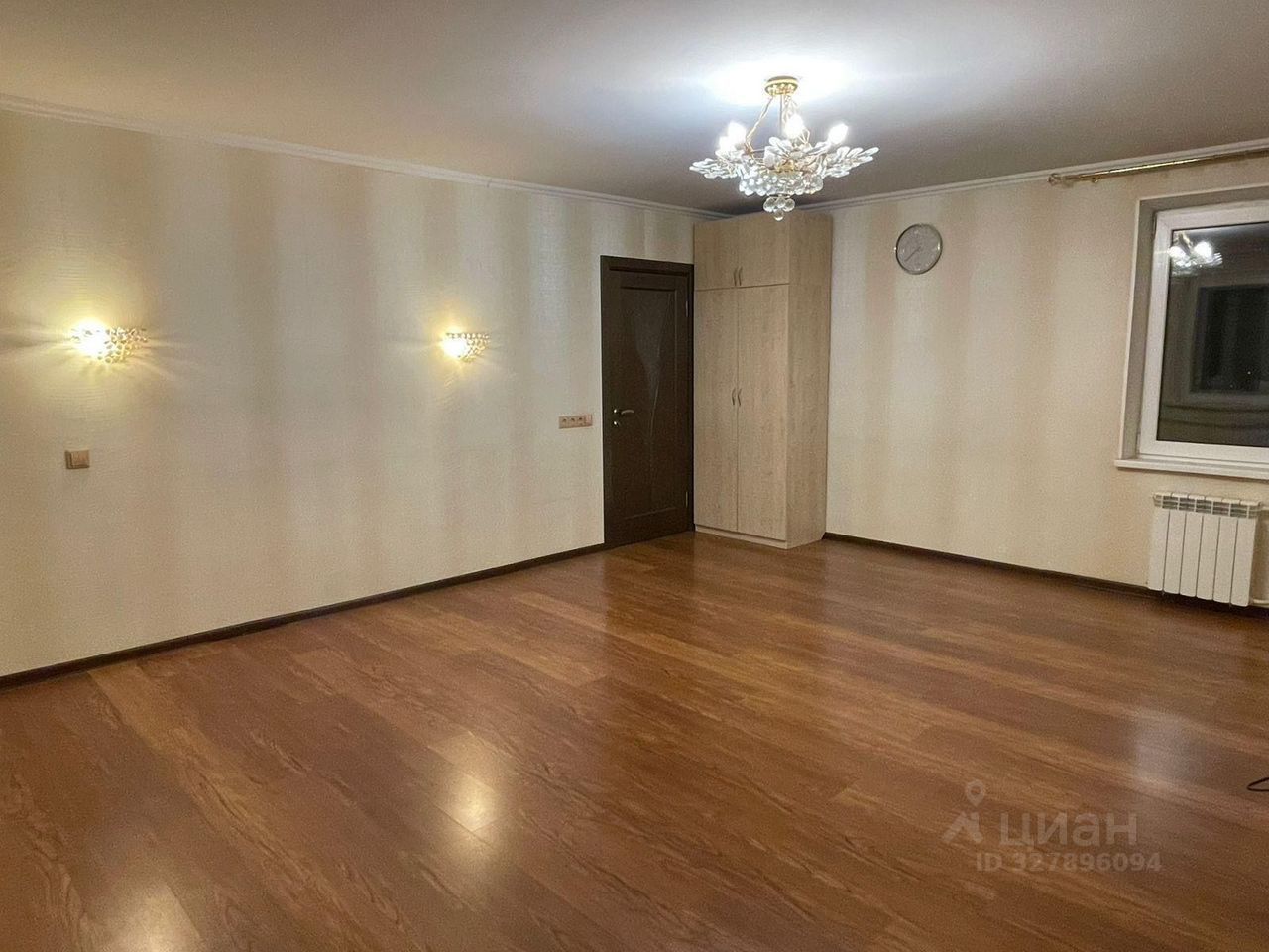 Продажа 3-комн квартиры на вторичном рынке улица Ярослава Гашека, 24к1