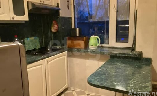 Продажа 3-комн квартиры на вторичном рынке Севастопольский пр-кт,  д. 21