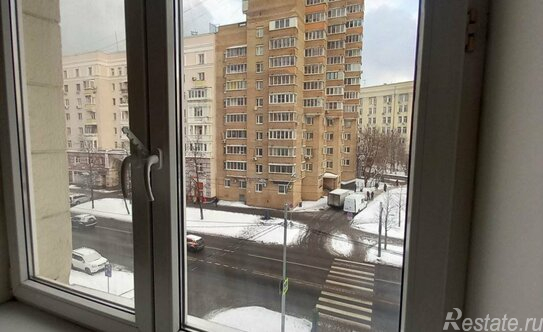 Продажа 4-комн квартиры на вторичном рынке Авиамоторная улица,  д. 30