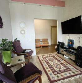 Продажа 2-комн квартиры на вторичном рынке Петергофское ш,  д. 53