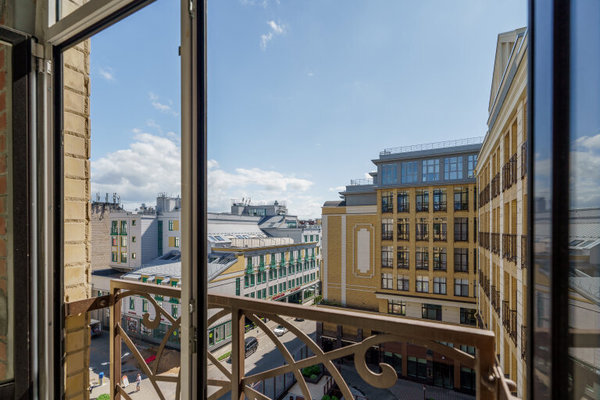 Продажа 2-комн элитного жилья Малая Разночинная ул,  д. 10