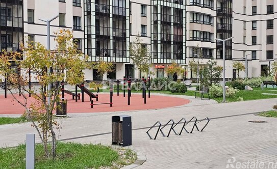 Продажа 1-комн квартиры на вторичном рынке проспект Авиаконструкторов,  д. 63