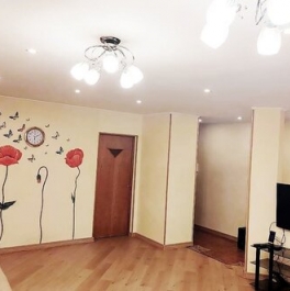 Аренда 3-комн квартиры на вторичном рынке улица Космонавта Волкова,  д. 9/2