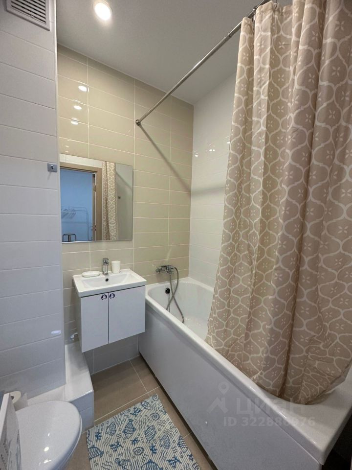 Аренда 1-комн квартиры на вторичном рынке бульвар Головнина, 4