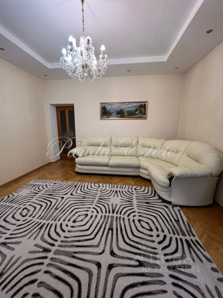 Продажа 3-комн квартиры на вторичном рынке проспект Мира, 124К2
