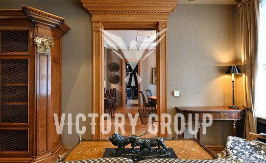 Продажа 4-комн квартиры на вторичном рынке Ржевский Б. пер