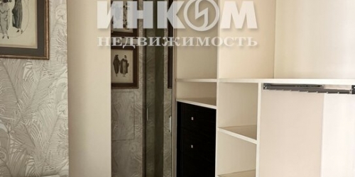 4-комн квартира ул Бориса Жигулёнкова,  д. 7