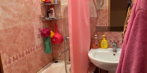 3-комн квартира Ломоносов г., Скуридина ул. ,  д. 6