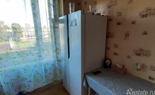 Продажа 3-комн квартиры на вторичном рынке Пражская улица,  д. 3