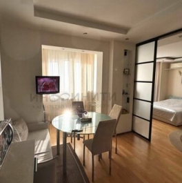 Продажа 2-комн квартиры на вторичном рынке ул Юных Ленинцев,  д. 47,  к. 4