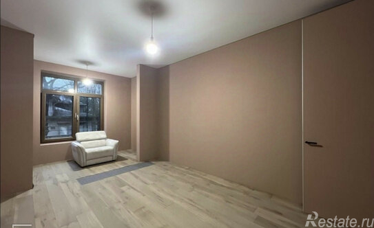 Продажа 4-комн квартиры на вторичном рынке Петровская коса,  д. 6 к1