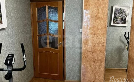 Продажа 3-комн квартиры на вторичном рынке Алтайская улица,  д. 34