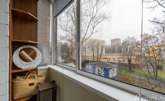 Продажа 1-комн квартиры на вторичном рынке улица Седова,  д. 10 к2