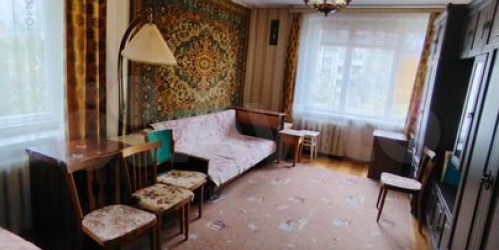 Комната улица Стойкости,  д. 15