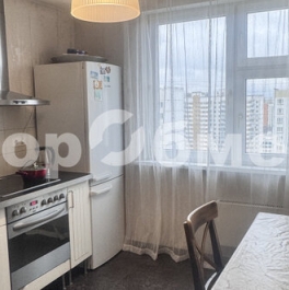Продажа 2-комн квартиры на вторичном рынке Лукинская улица,  д. 14