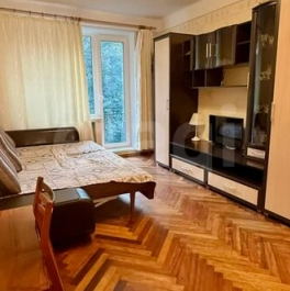 Продажа 1-комн квартиры на вторичном рынке Космонавтов пр-кт,  д. 66