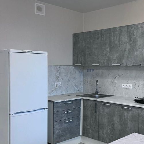 1-комн квартира с. Домодедово, улица Высотная, 9