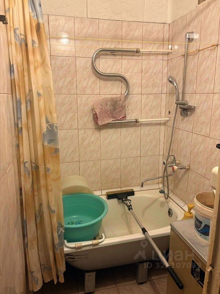 Продажа 2-комн квартиры на вторичном рынке Сясьстрой, Советская улица, 30