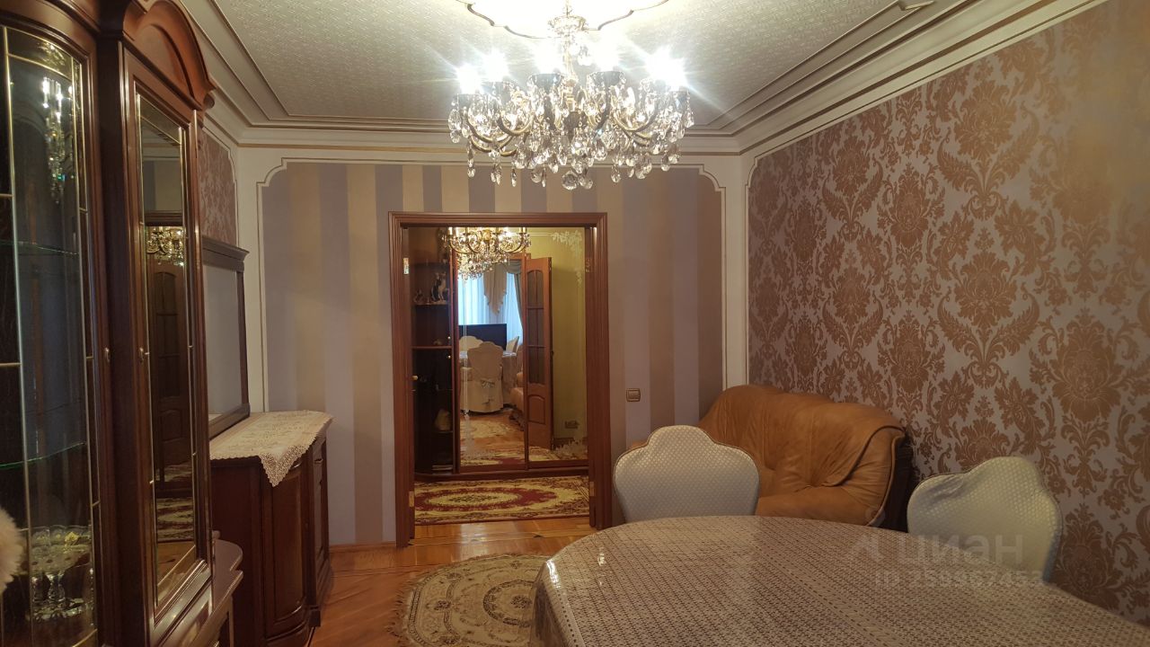 Аренда 3-комн квартиры на вторичном рынке Одинцово, улица Чистяковой, 2