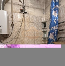 Продажа 4-комн квартиры на вторичном рынке улица Полярников,  д. 7