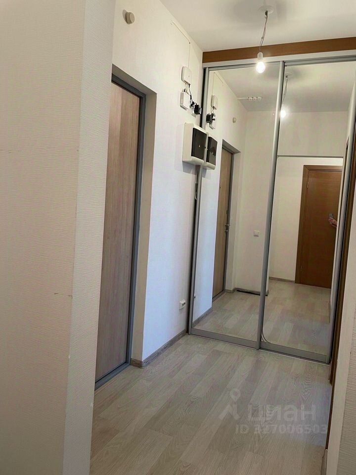 Продажа 1-комн квартиры на вторичном рынке аллея Евгения Шварца, 4