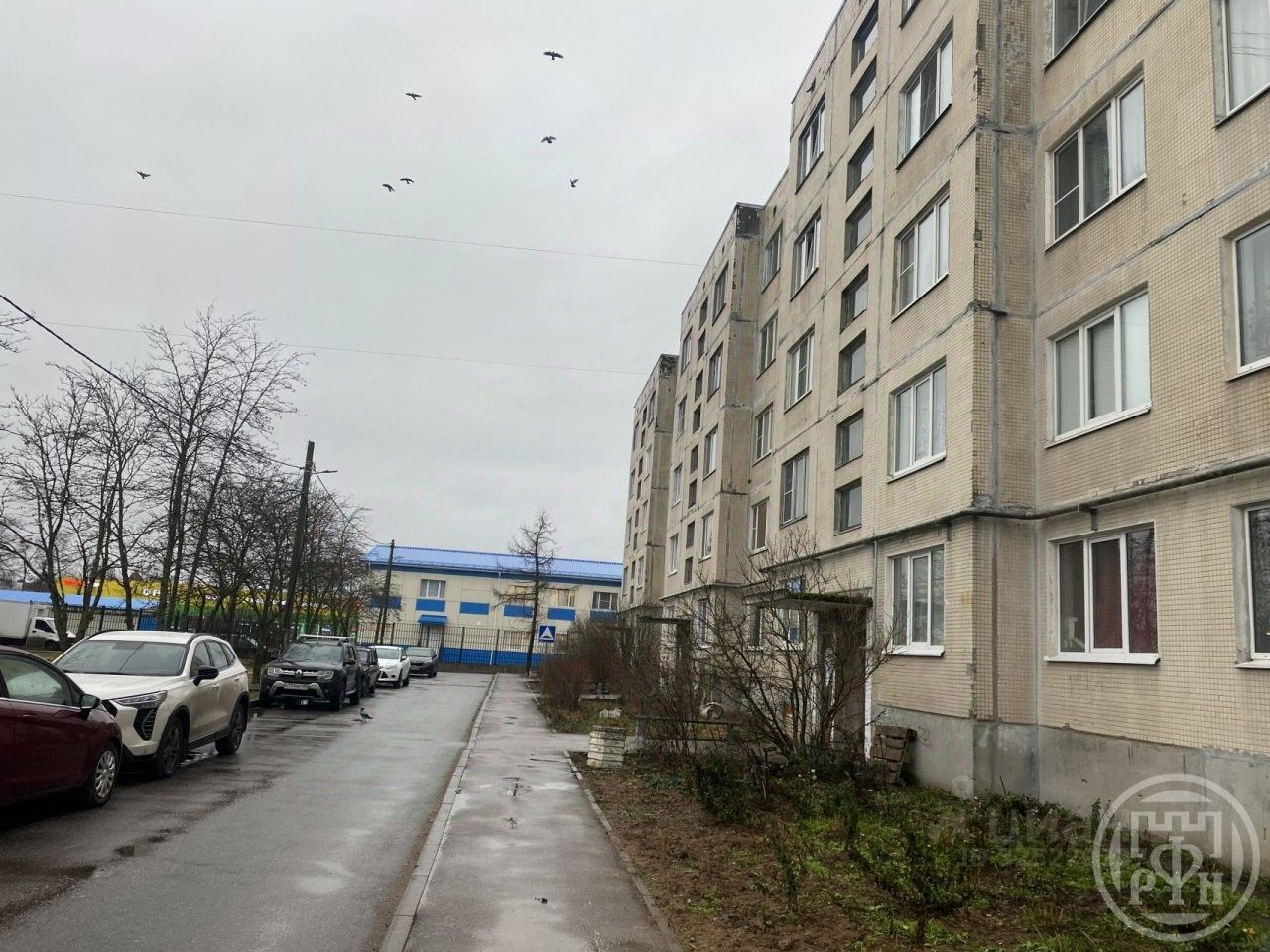 Продажа 2-комн квартиры на вторичном рынке пос. Аннино, улица 10-й Пятилетки, 3