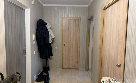 Продажа 1-комн квартиры на вторичном рынке ул Вертолётчиков,  д. 2А,  к. 1