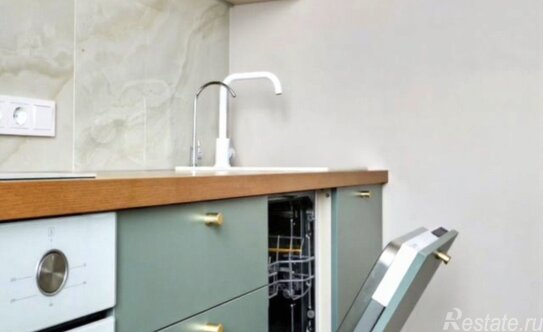 Продажа 2-комн квартиры на вторичном рынке Планерная улица,  д. 19 к1