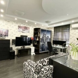 Продажа 1-комн квартиры на вторичном рынке Коломяжский пр-кт,  д. 15,  к. 2 литера А