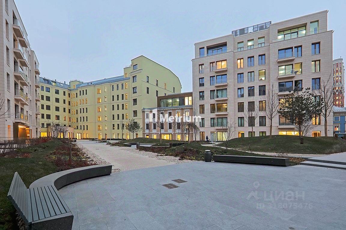 Продажа 2-комн квартиры на вторичном рынке улица Большая Полянка, 44