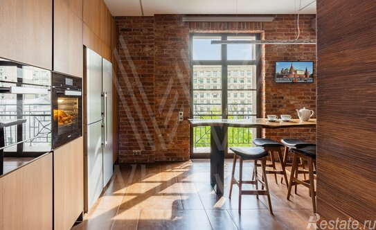 Продажа 4-комн квартиры на вторичном рынке улица Фадеева,  д. 4А