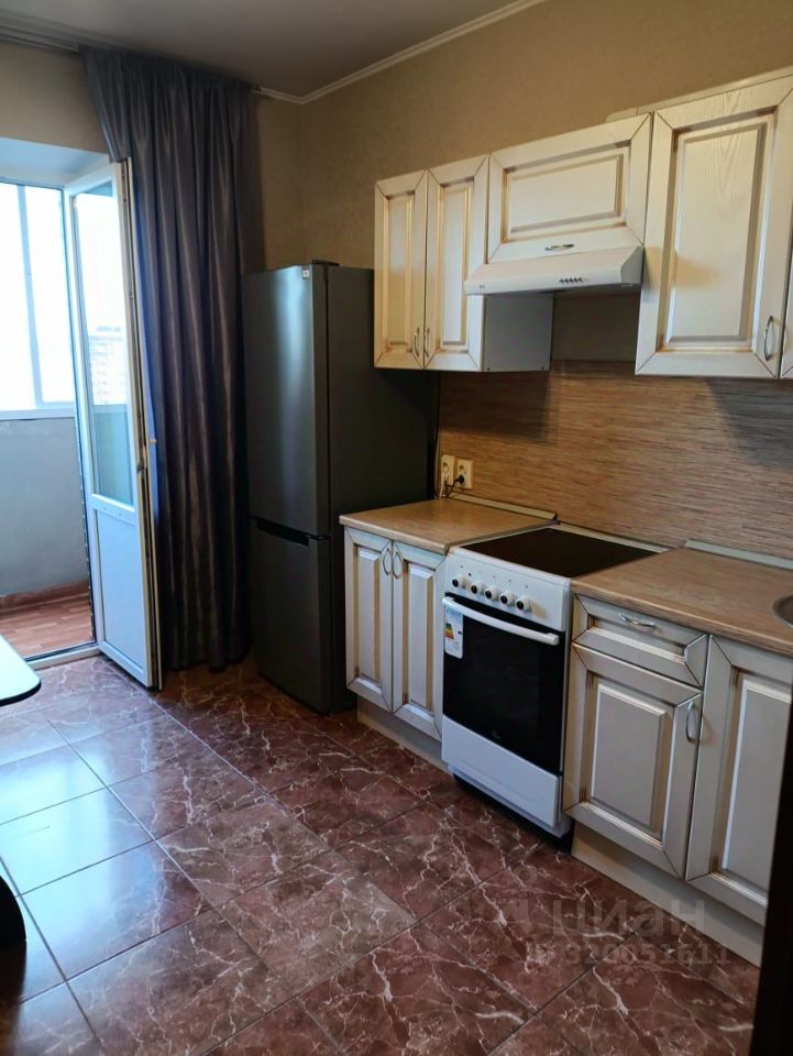 Аренда 1-комн квартиры на вторичном рынке Зенино ЖК Самолет мкр, Люберцы, улица Вертолетная,  д. 4к2