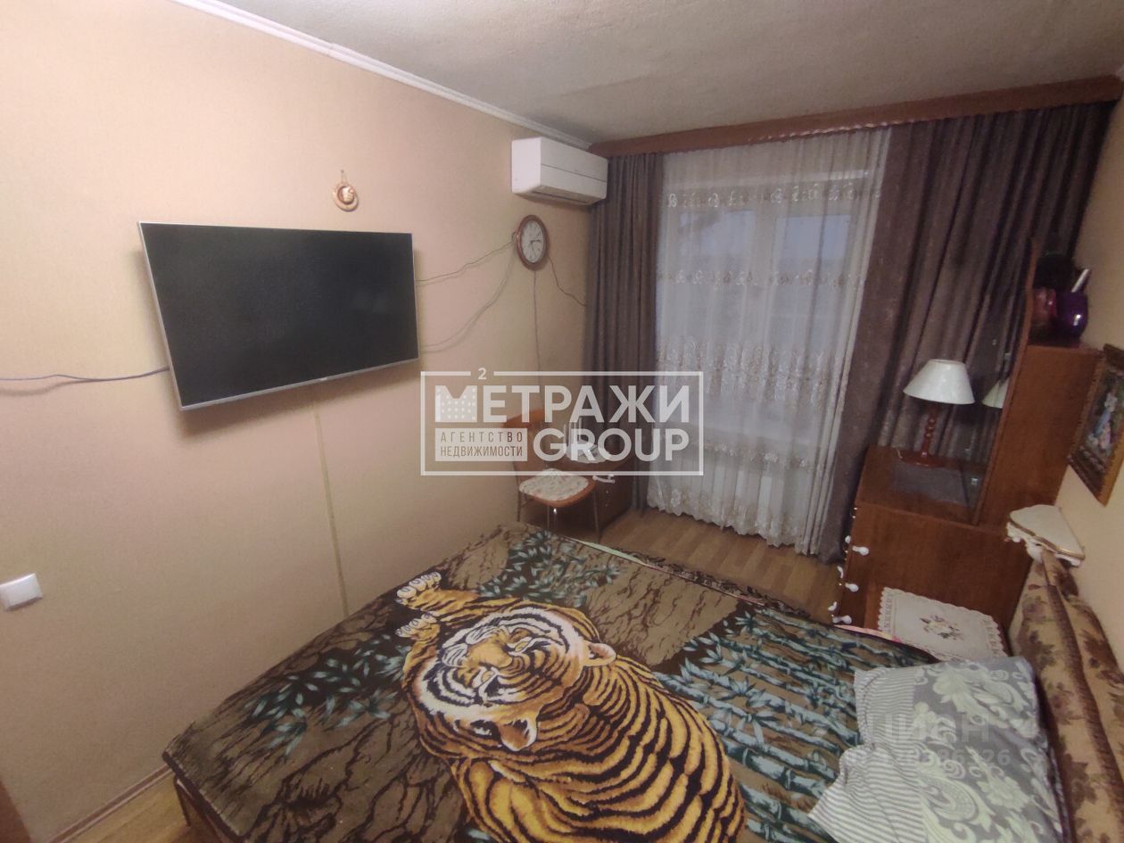 Продажа 2-комн квартиры на вторичном рынке пос. Лесные Поляны, улица Комбикормовый Завод, 18