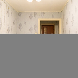 Продажа 3-комн квартиры на вторичном рынке Шушары п, Ростовская ул,  д. 26 к1