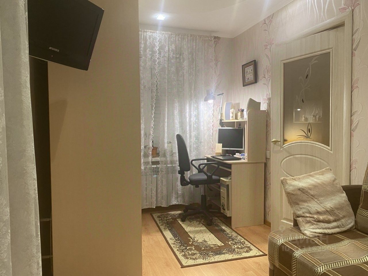 Продажа 2-комн квартиры на вторичном рынке Кировск, улица Пушкина, 6