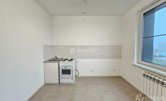 Продажа 1-комн квартиры на вторичном рынке ул Кедрова,  д. 16,  к. 3