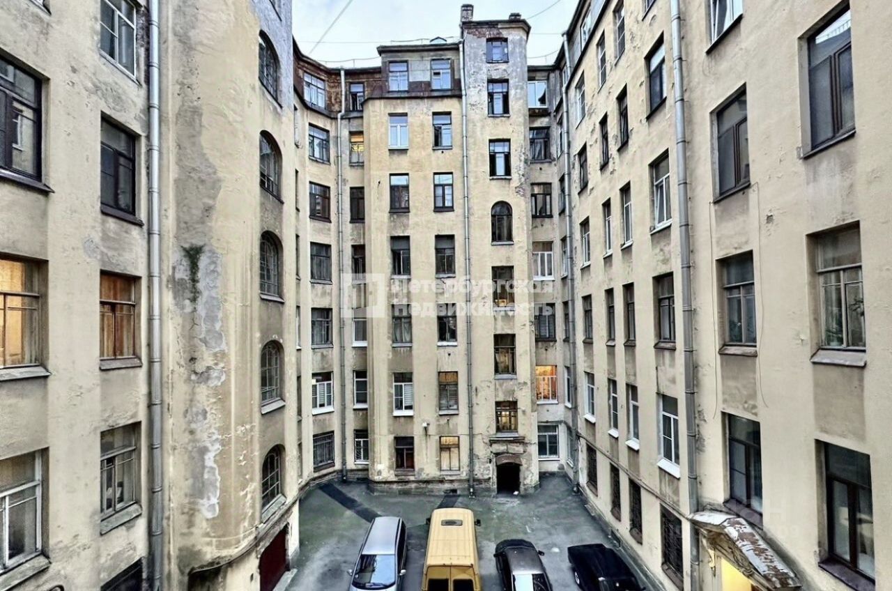 Продажа комнаты Моховая улица, 28