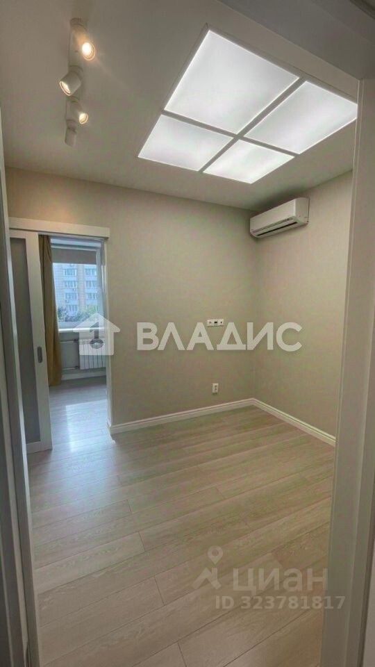 Продажа 1-комн квартиры на вторичном рынке улица Павла Андреева, 4