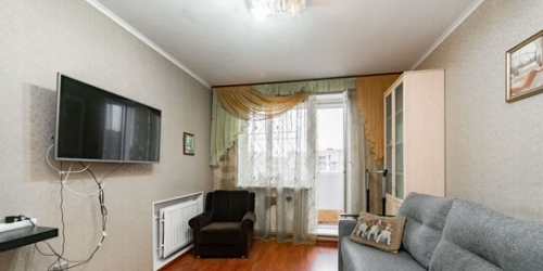 4-комн квартира ул Латышских Стрелков,  д. 5,  к. 2