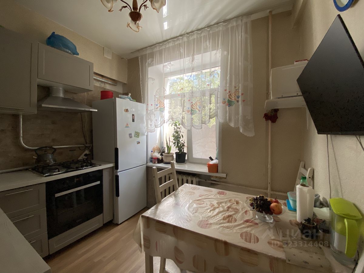 Продажа 2-комн квартиры на вторичном рынке улица Боженко, 10К1