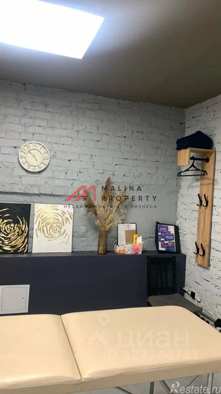 Продажа торгового помещения улица Марии Ульяновой,  д. 3 к2