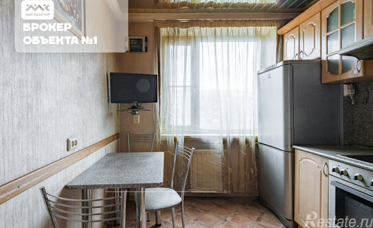 Продажа 3-комн квартиры на вторичном рынке Художников пр-кт,  д. 2,  к. 1