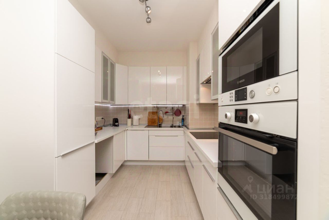 Продажа 2-комн квартиры на вторичном рынке Одинцово, Можайское шоссе, 122