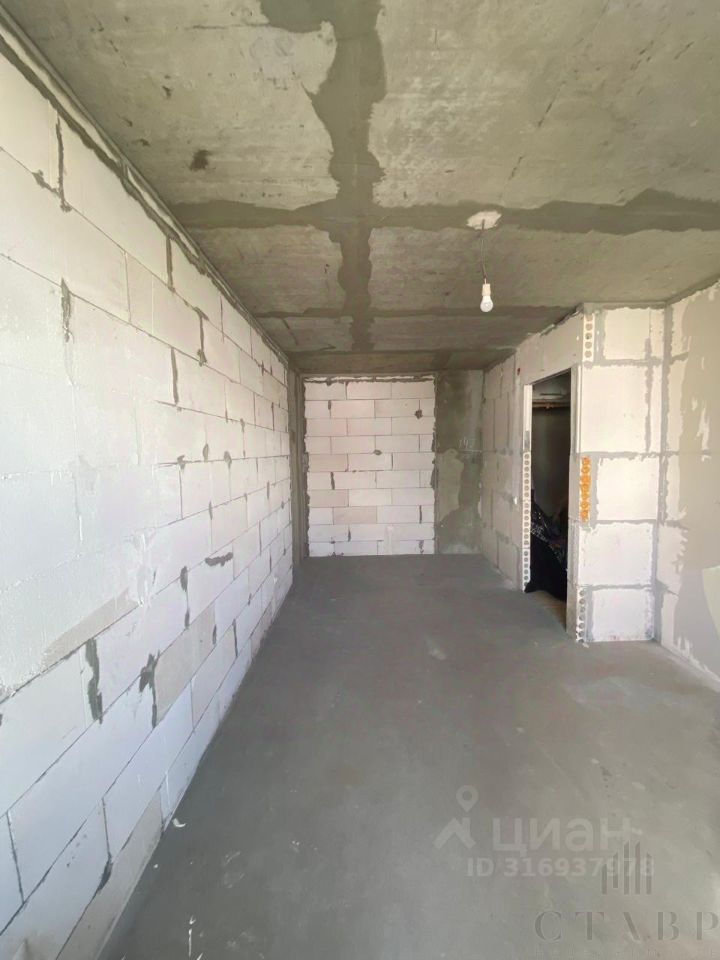 Продажа 1-комн квартиры на вторичном рынке пос. Шушары, Ленсоветовский тер., 23