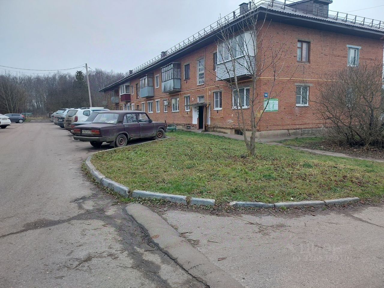 Продажа 2-комн квартиры на вторичном рынке пос. Повадино, 14