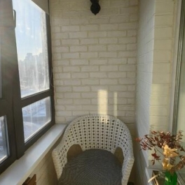 Продажа 1-комн квартиры на вторичном рынке Юнтоловский проспект,  д. 46